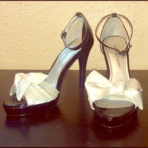 Newport News - Women's heels